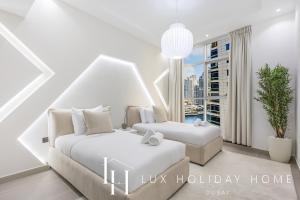 LUX The Sky Dubai Eye View Suite