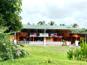 Kampung B&B Homestay