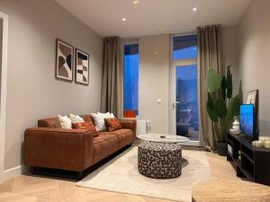 Ruim appartement op de begane grond in t Zuid