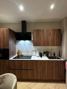 Ruim appartement op de begane grond in t Zuid