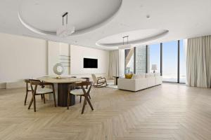 Silkhaus Vacation Homes Penthouse with Unique Views and Private Pool