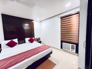 Hotel Ashoka international At Karol Bagh