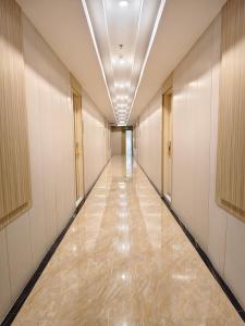 Lee Airport Hotel 李酒店机场店