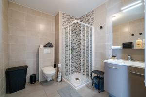 Superbe 2 pièces - Piscine et garage