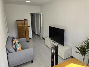 A 10 de sagrada familia minutos caminando