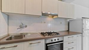 Apartment Petrinic - Apartman S by Villas Guide