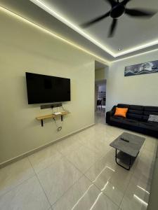New PRMO !!! Ipoh Staycation Homefeel 50"LCD 13pax free WIFI TK9