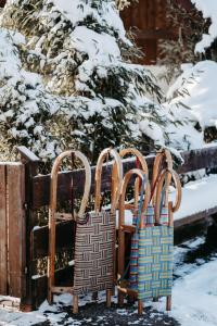 Chalet Austria, famous ski areas around us, 15 min to salzburg city, direct mountain view, up to 10 people