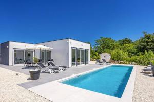 Villa Karolina by Villa Plus