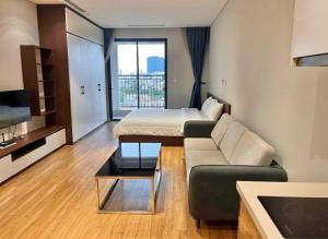 Asahi Luxstay-Serviced Apartment 15 minutes Hoan Kiem Lake by bus