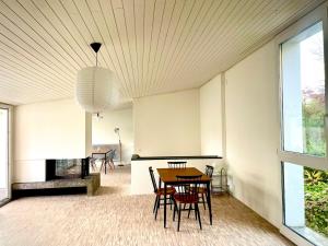 Komfortables Atriumhaus bei Zürich, Garten, Ruhe, Parking und Waschmaschine