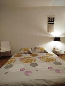 Studio en rez de jardin , vue montagne