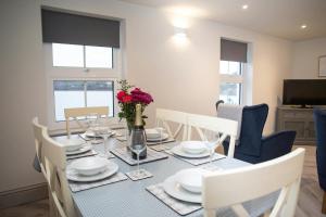 Dolphin View New Quay