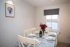 Dolphin View New Quay