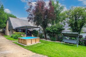 Gîte de qualité pour 11 personnes - Salle de jeux en option