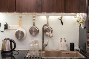 Central Old Quarter Studio Apartment