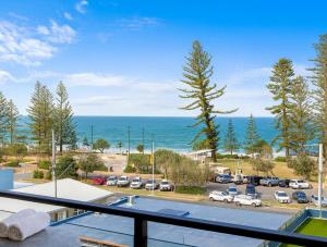 Alexandra Beach Resort