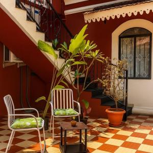 V3stay- 4bhk heritage Villa with private pool in Calangute
