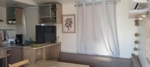 Mobile Home climatisé 2 chambres Camping NOVELA