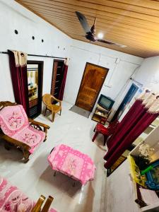 rivers edge homestay