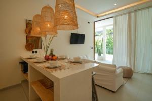 New 3BR Private pool - Villa Daniel