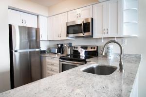 Sands Beach Club 1027