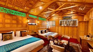 Kashmir Mahal Resorts by Stay Pattern