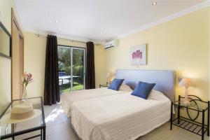 Villa Bolina by Villa Plus