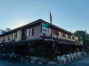 Noom Guesthouse