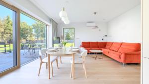 Inteligentne rubinowe domy z sauną, Sun & Snow