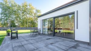 Inteligentne rubinowe domy z sauną, Sun & Snow