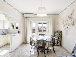 Apartment Cristina by Interhome