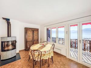 Apartment Elysée 11 by Interhome