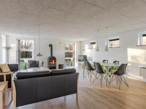 Holiday Home Gildo - 30km from the sea by Interhome