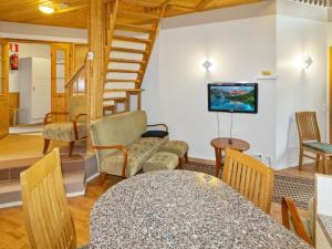 Holiday Home Leipolevi 1 by Interhome