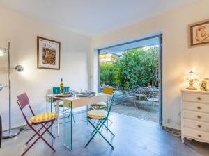 Apartment du Bailli-3 by Interhome