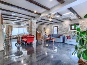 Holiday Home Golden Roots by Interhome