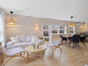 Holiday Home Elaina - 290m from the sea by Interhome