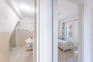 Ea Bianca 6 people Apartment with Sea View