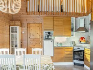 Holiday Home Sinikiiruna by Interhome