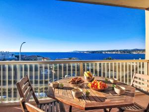 Apartment Baie du Soleil by Interhome