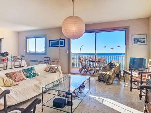 Apartment Baie du Soleil by Interhome