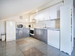 Apartment Sea View-2 by Interhome