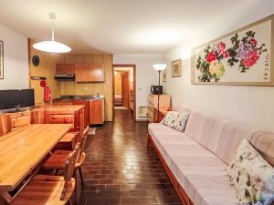 Apartment Appartamento Matilde by Interhome