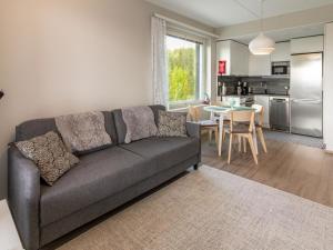 Holiday Home Aurinkorinne 1 as 24 by Interhome