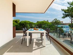 Apartment Iris Suite-3 by Interhome