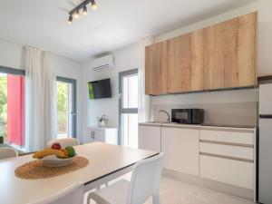 Apartment One Life Suites-3 by Interhome