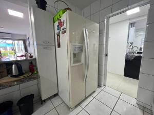 Ap em Condomínio Frente Mar - Ingleses Norte