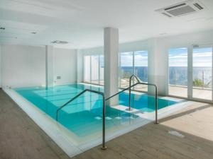 Apartment Ocean Nerja view sauna & Spa by Interhome