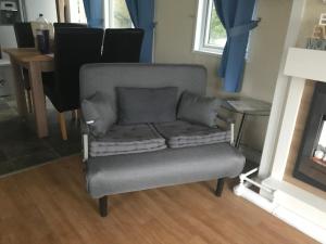 Violet 28 Oakdene Forest Park